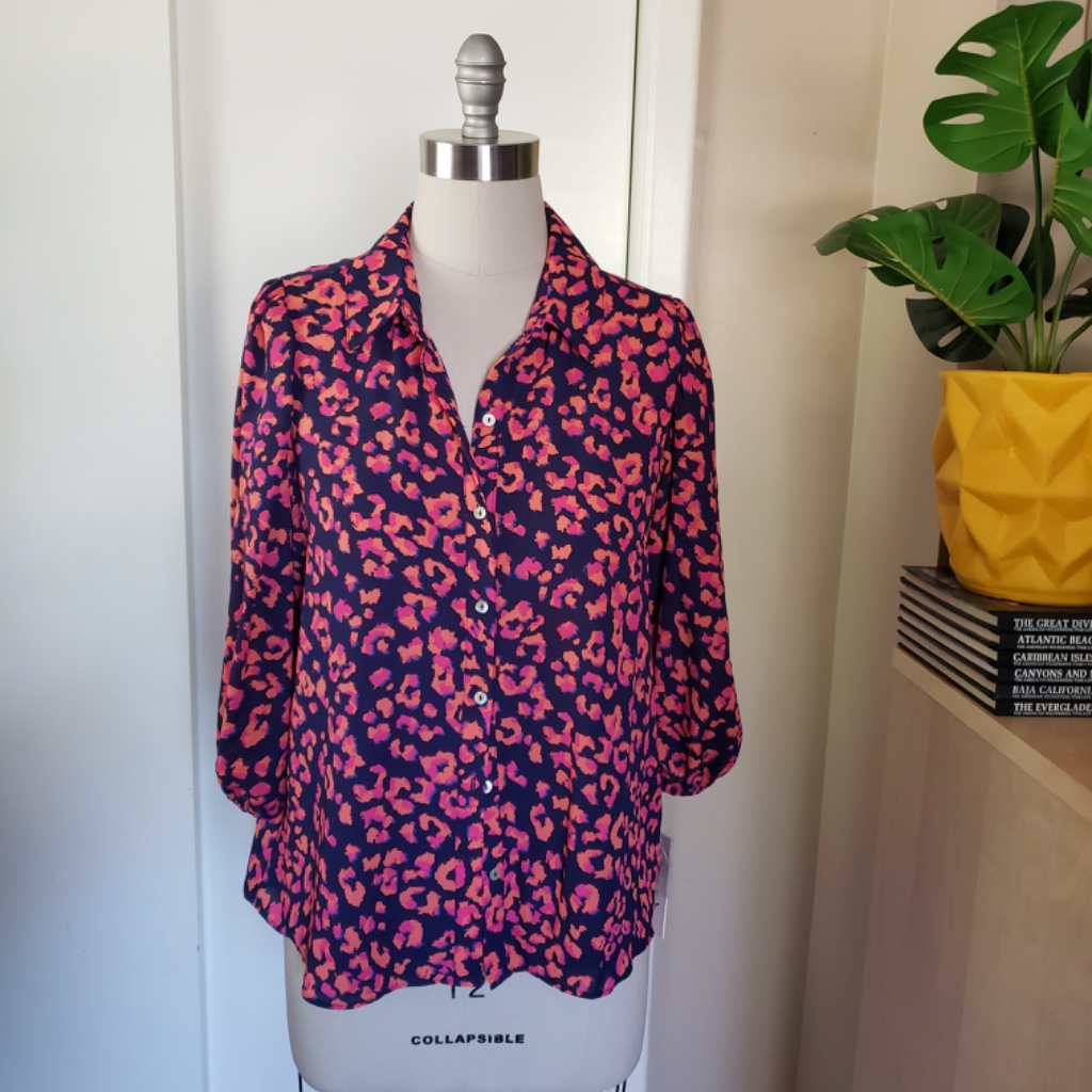 Nanette Cheetah Blouse Size Large New